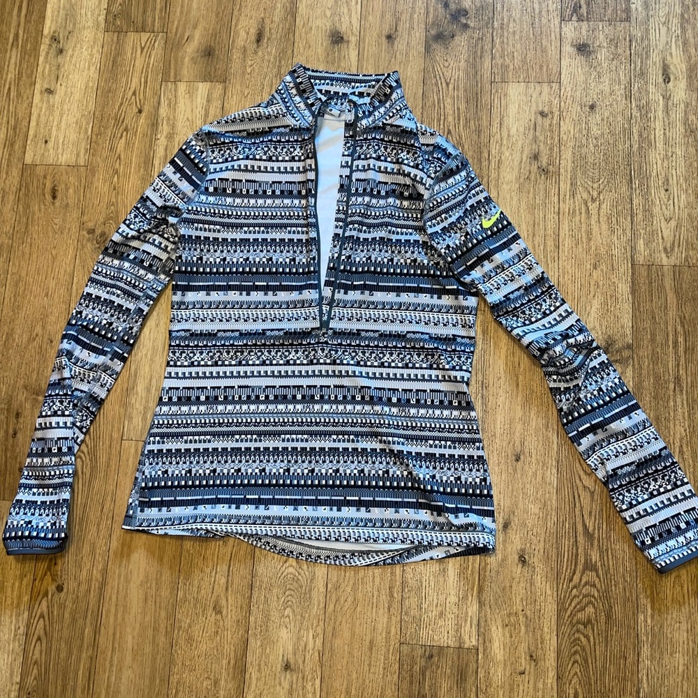 Women’s Nike dry-fit long sleeve